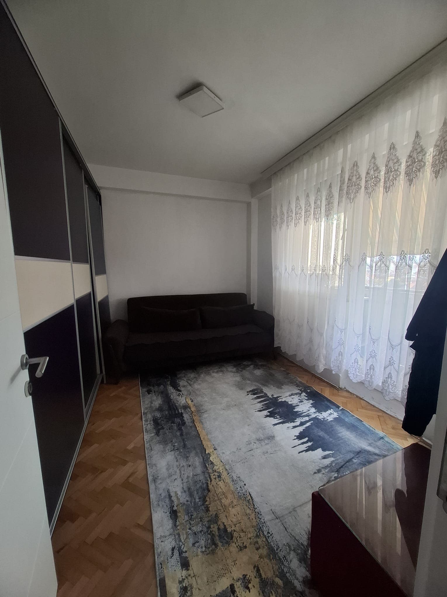 Shitet banesë Duplex 135 m² – (me podrum & parking, me ashensor) - me mundesi ndarje. - Thumbnail 3